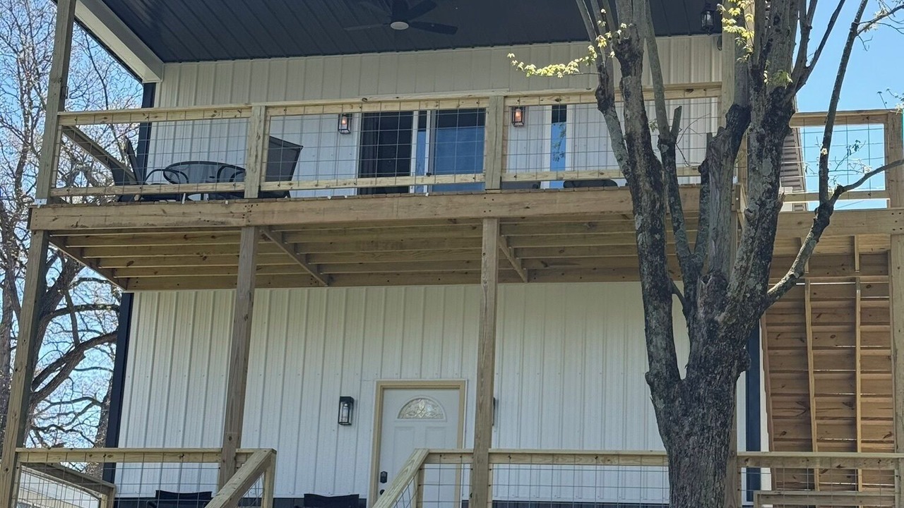 Photo of Others in Buffalo