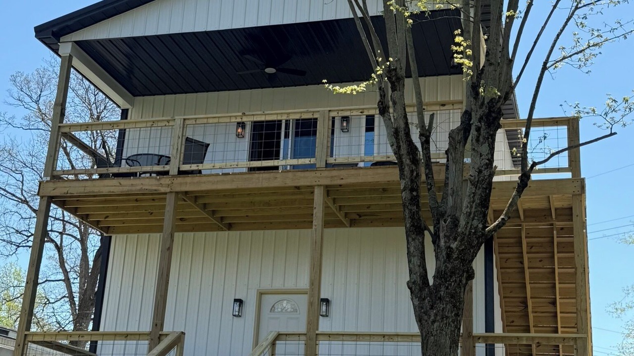 Photo of Others in Buffalo