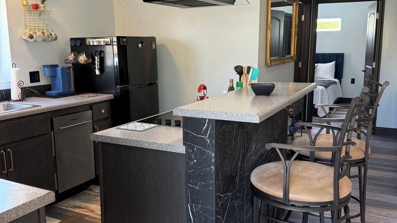 Photo of Others in Buffalo