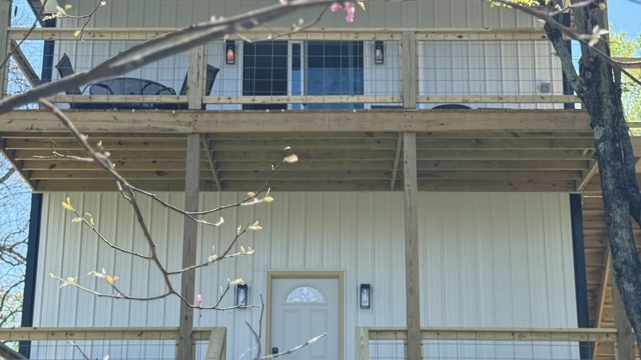 Photo of Others in Buffalo