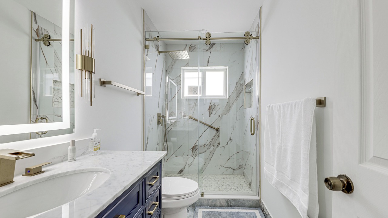 Photo of Bathroom in Miramar