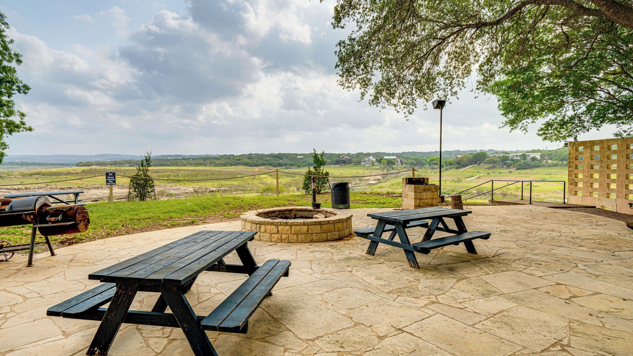 Photo of Outdoor in Highland Lake Estates