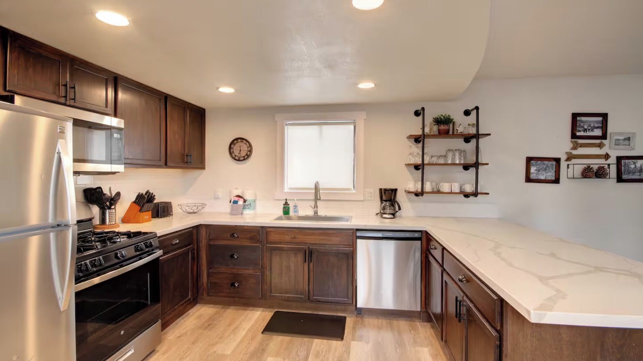 Photo of Kitchen in Big Bear City