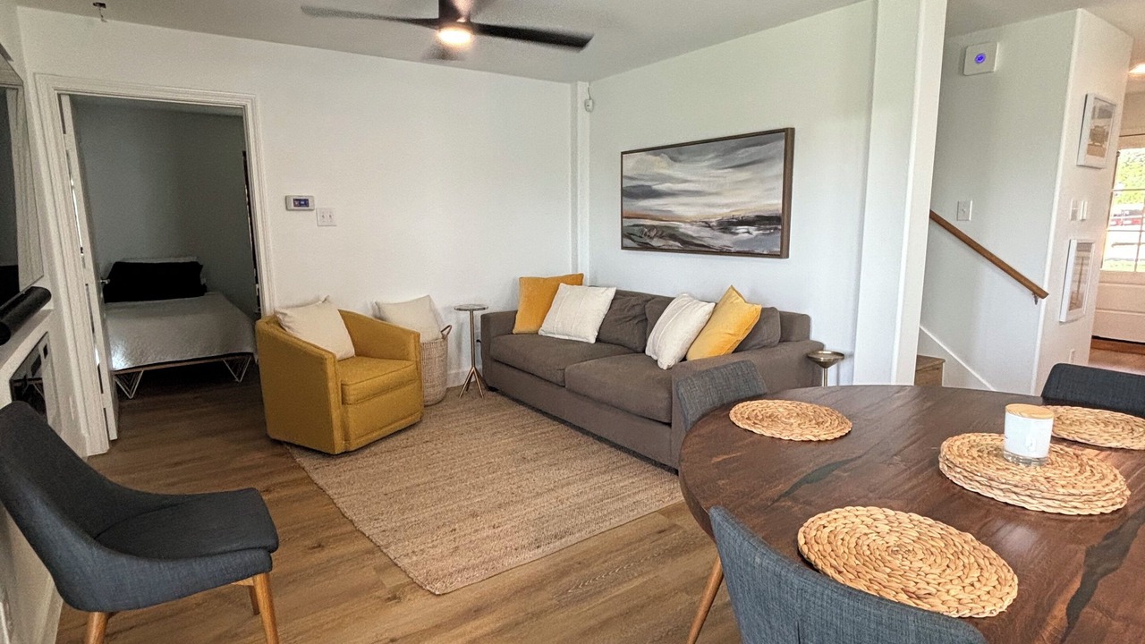 Photo of Livingroom in Spicewood