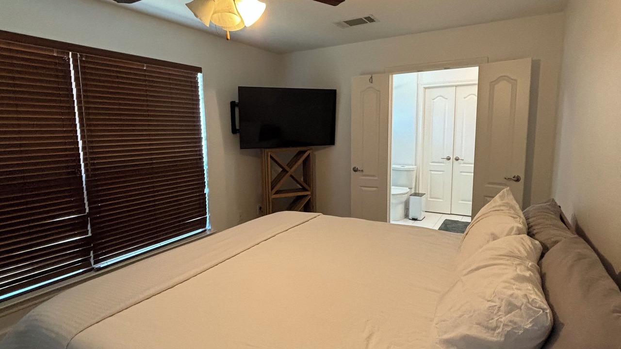 Photo of Bedroom in Spicewood
