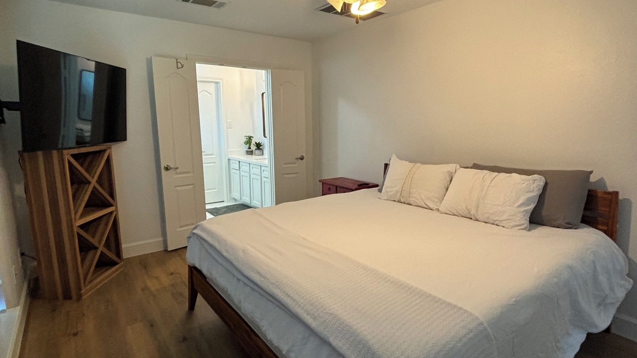 Photo of Bedroom in Spicewood