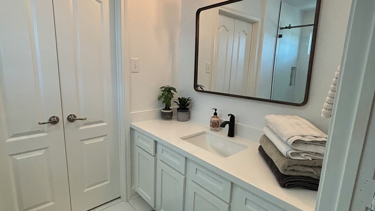 Photo of Bathroom in Spicewood