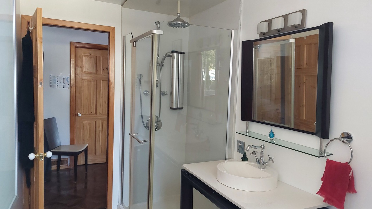 Photo of Bathroom in Eastman