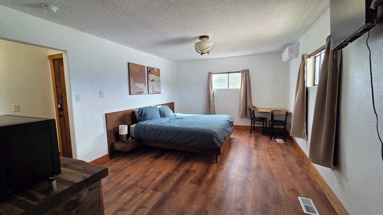 Photo of Bedroom in Cedaredge