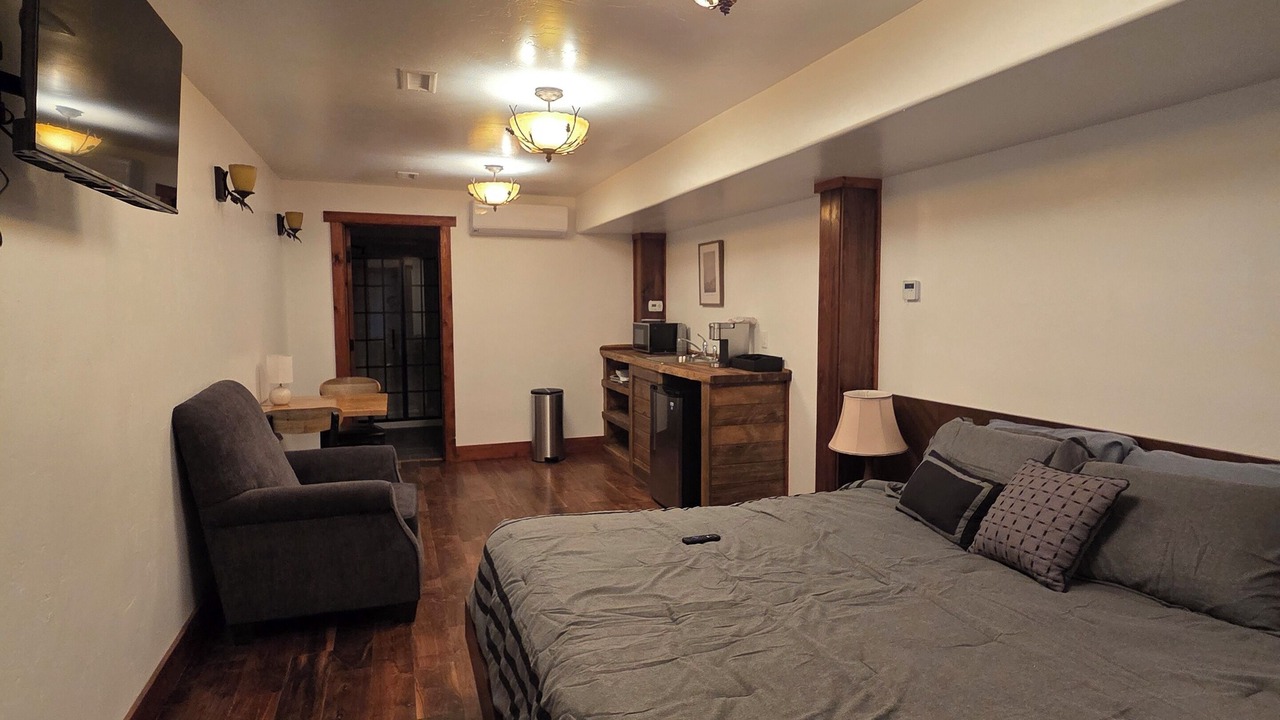 Photo of Bedroom in Cedaredge
