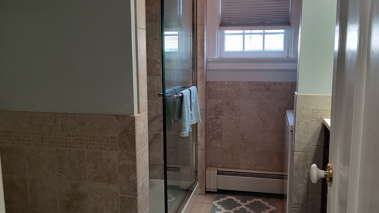 Photo of Others in Top of the Hill