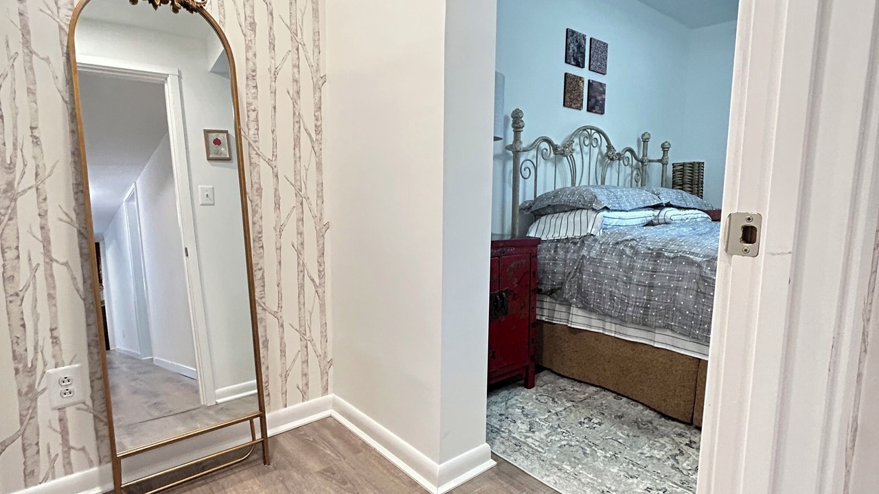 Photo of Bedroom in Fry's Spring