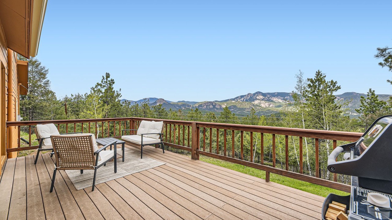Photo of Outdoor in Pine
