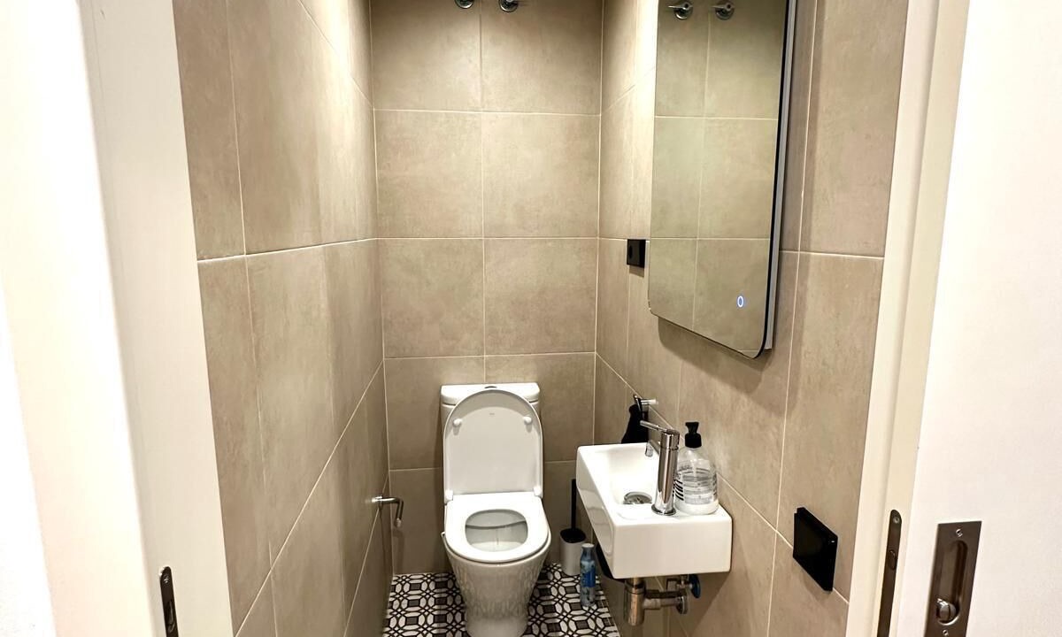 Photo of Bathroom in Vic