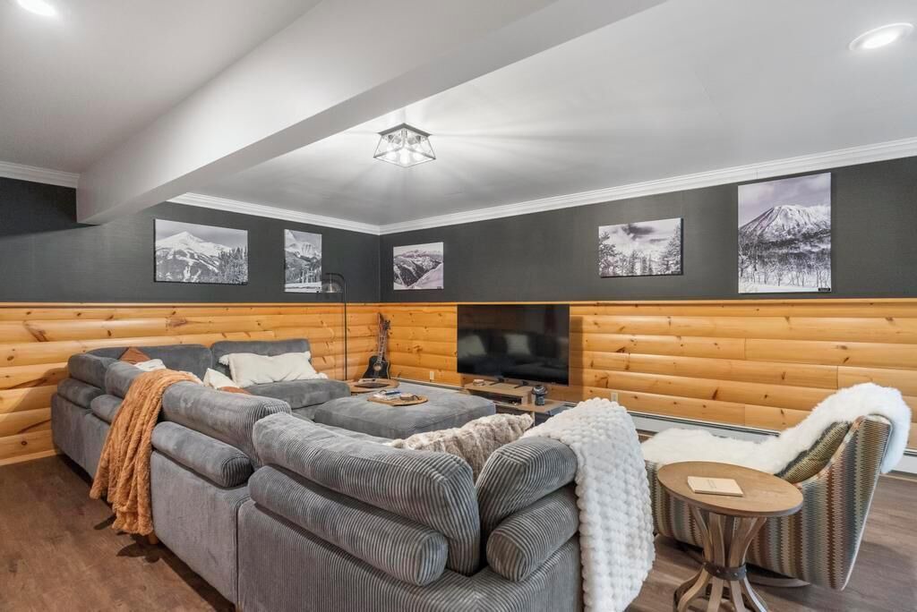 Photo of Livingroom in Alanson