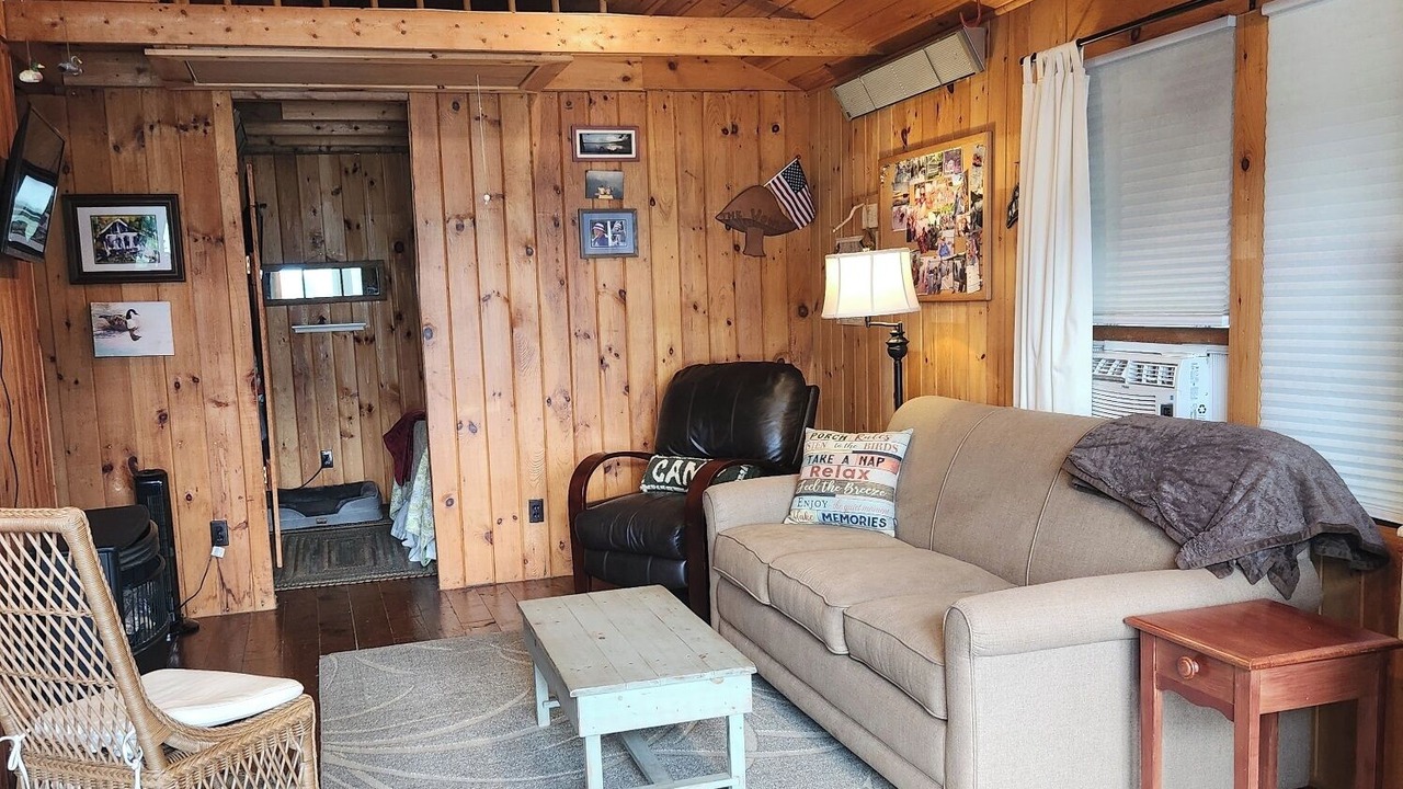 Photo of Livingroom in Vassalboro