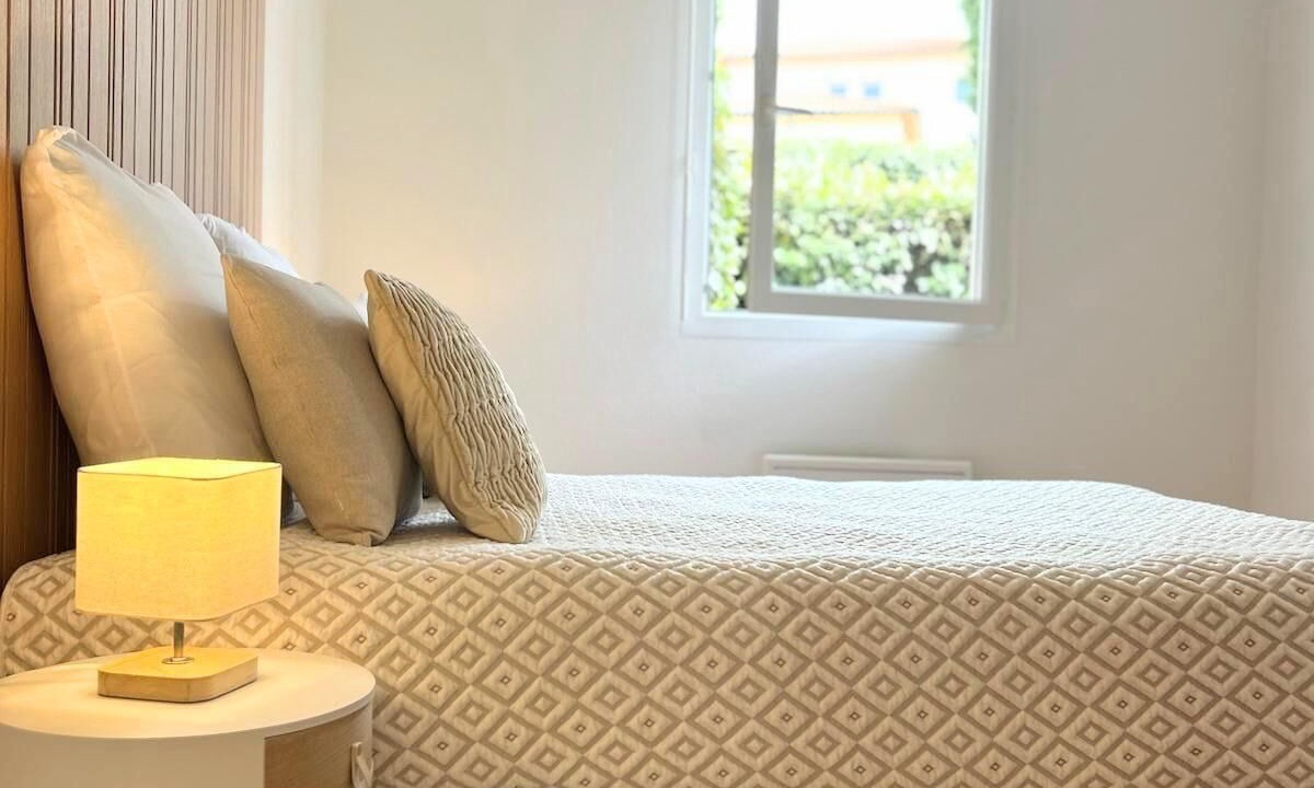 Photo of Bedroom in Castelnau-d'Estretefonds