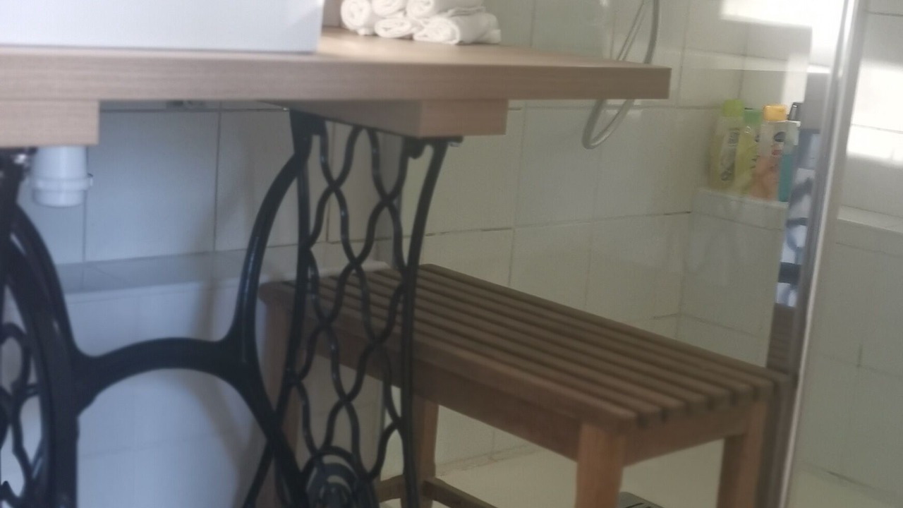 Photo of Bathroom in Coucy-le-Chateau-Auffrique