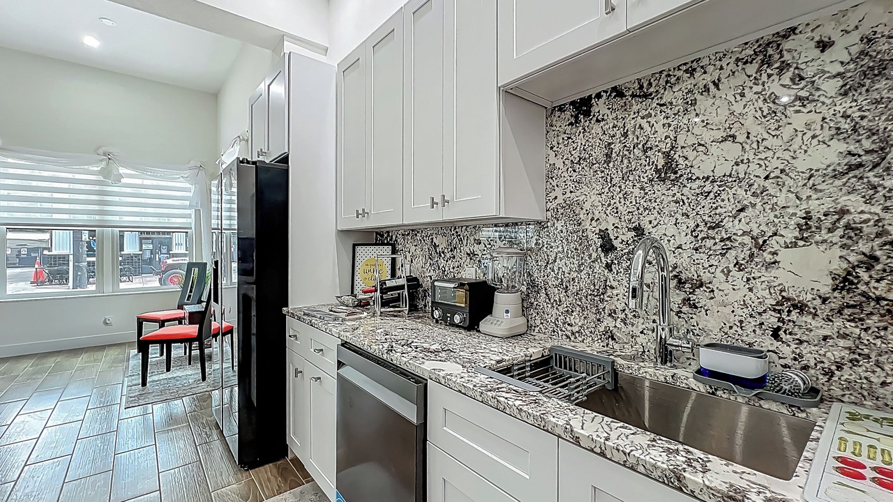 Photo of Kitchen in South Eola