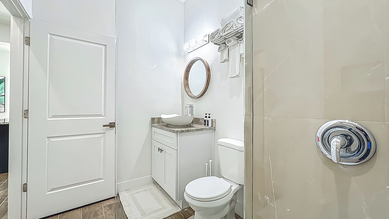 Photo of Bathroom in South Eola