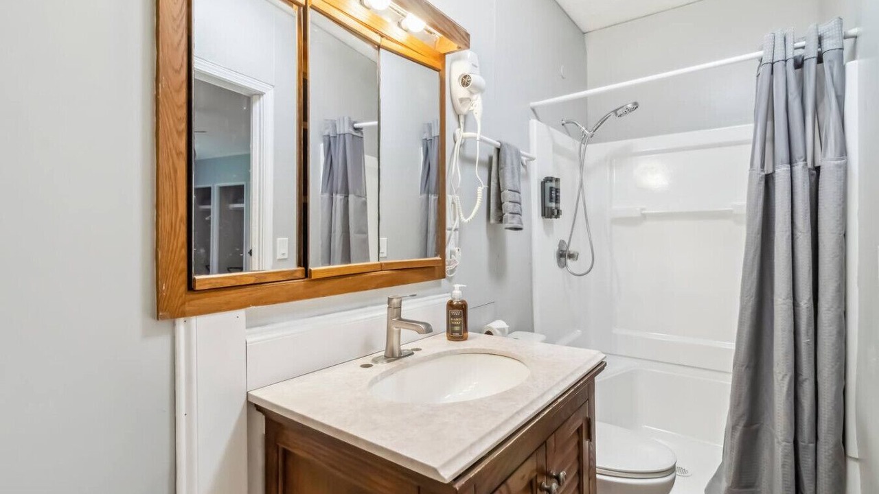 Photo of Bathroom in Lawrenceville