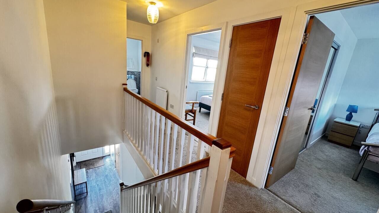 Photo of Others in Kinghorn