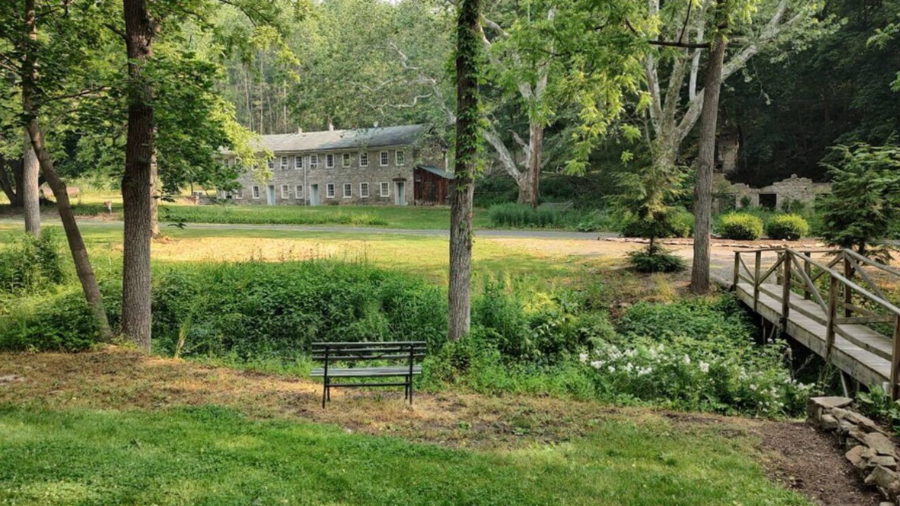 Photo of Outdoor in Calvin