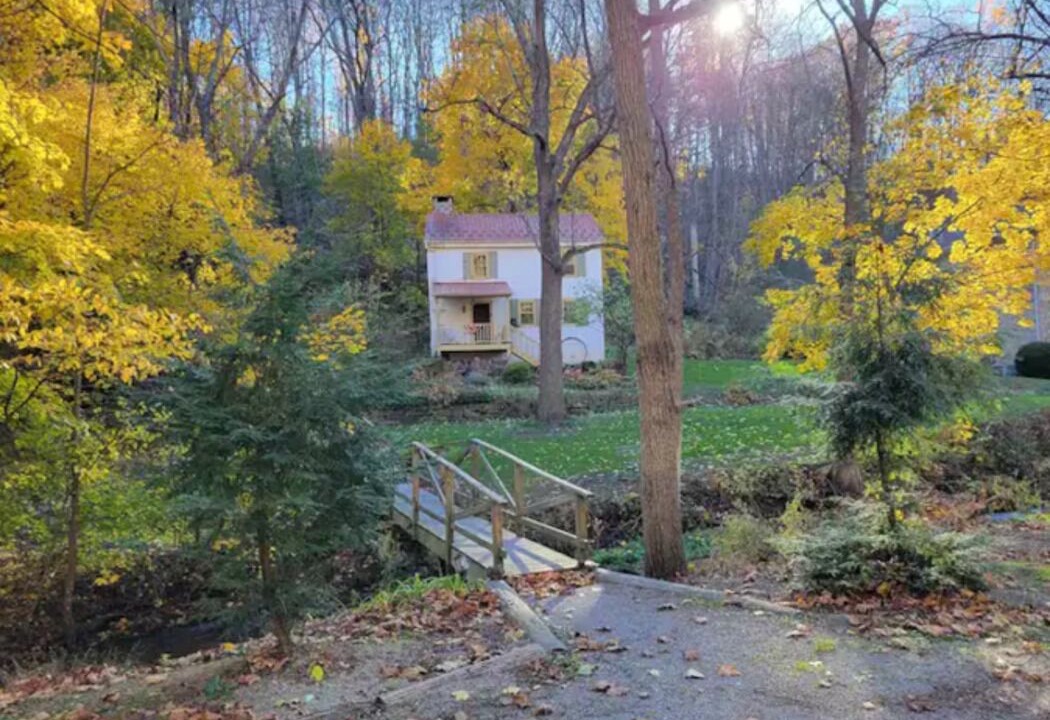 Photo of Outdoor in Calvin