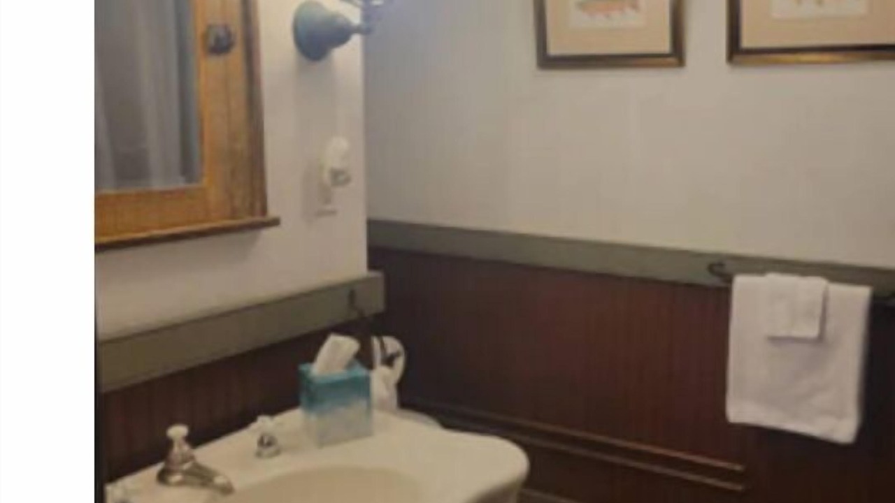 Photo of Bathroom in Calvin