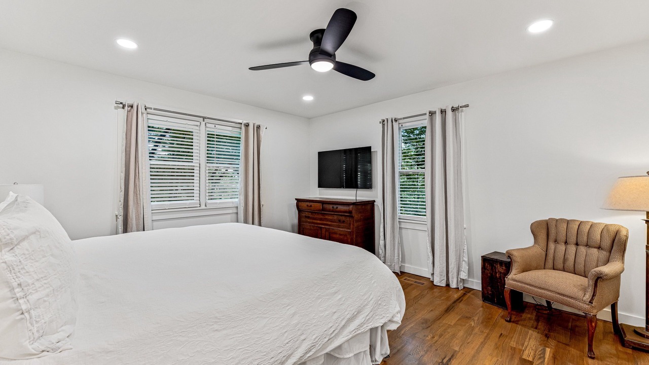 Photo of Bedroom in Lake Toxaway