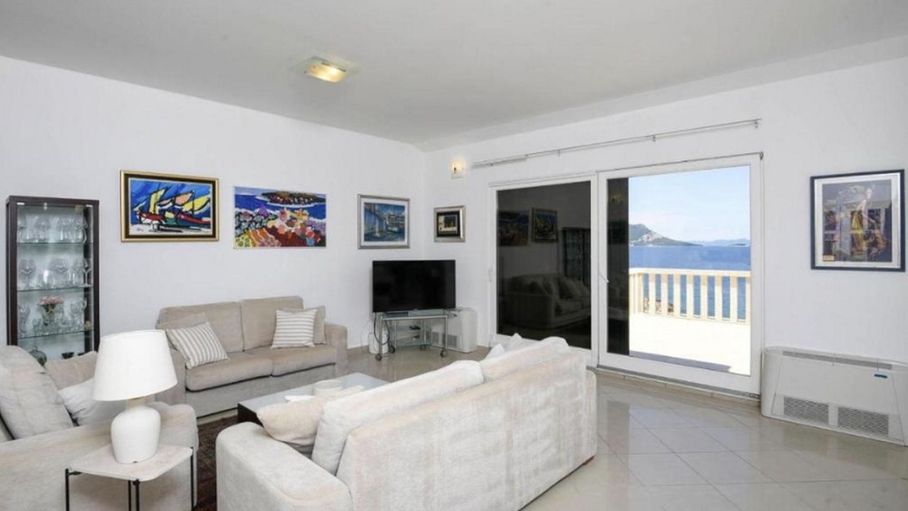 Photo of Livingroom in Potomje
