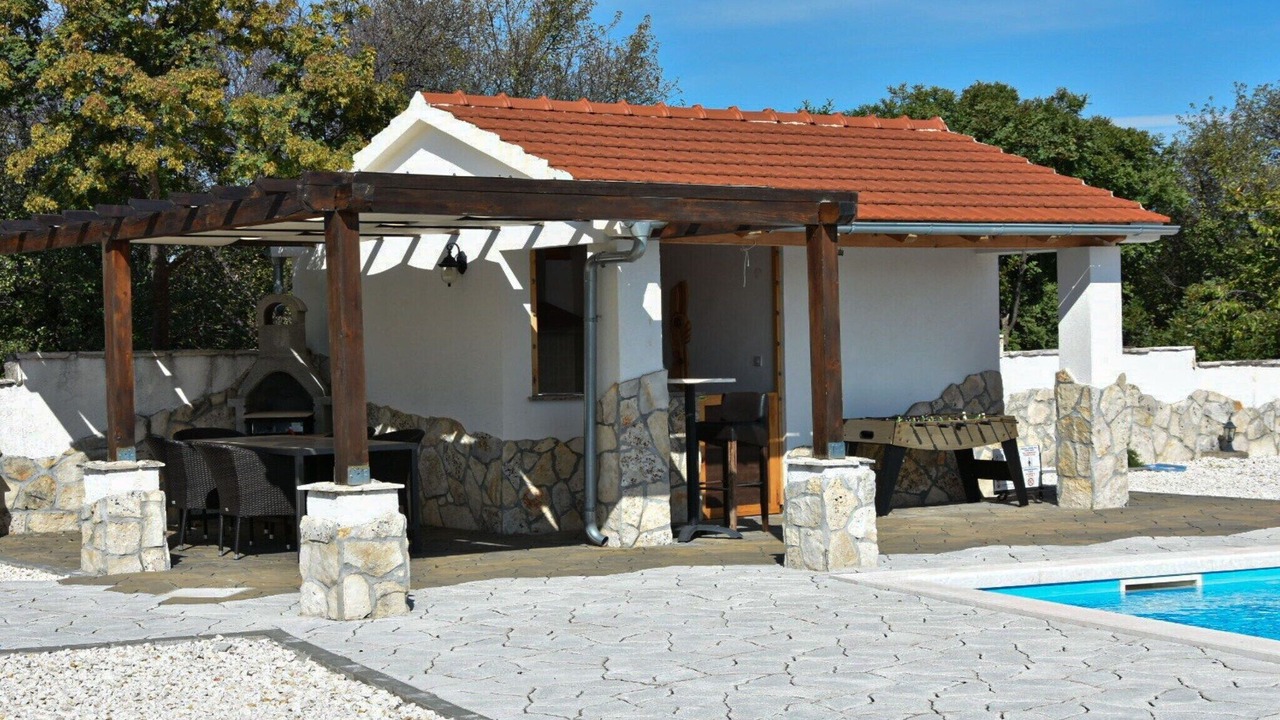 Photo of Outdoor in Bristane