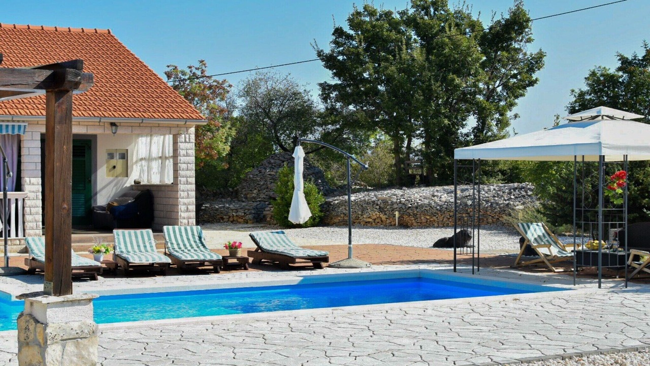 Photo of Outdoor in Bristane