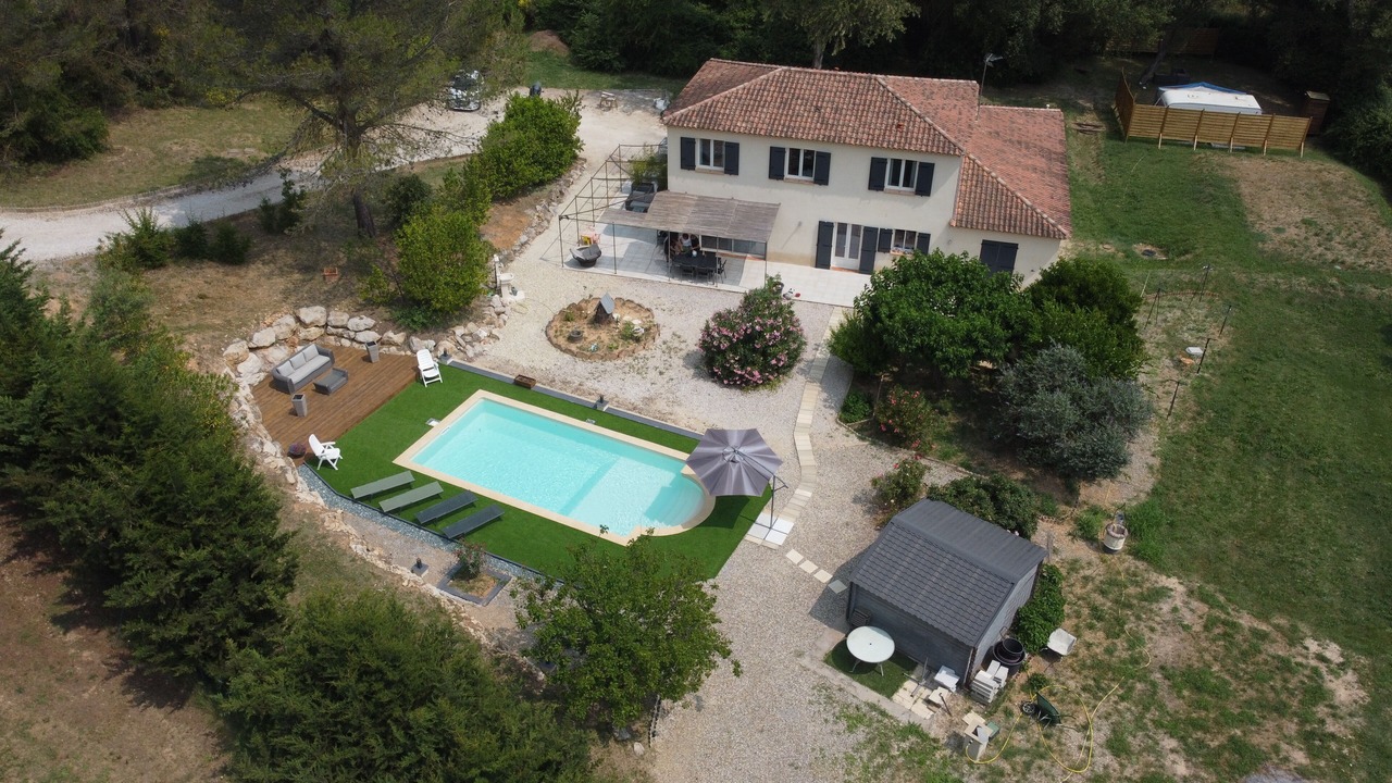 Photo of Outdoor in Meyrargues