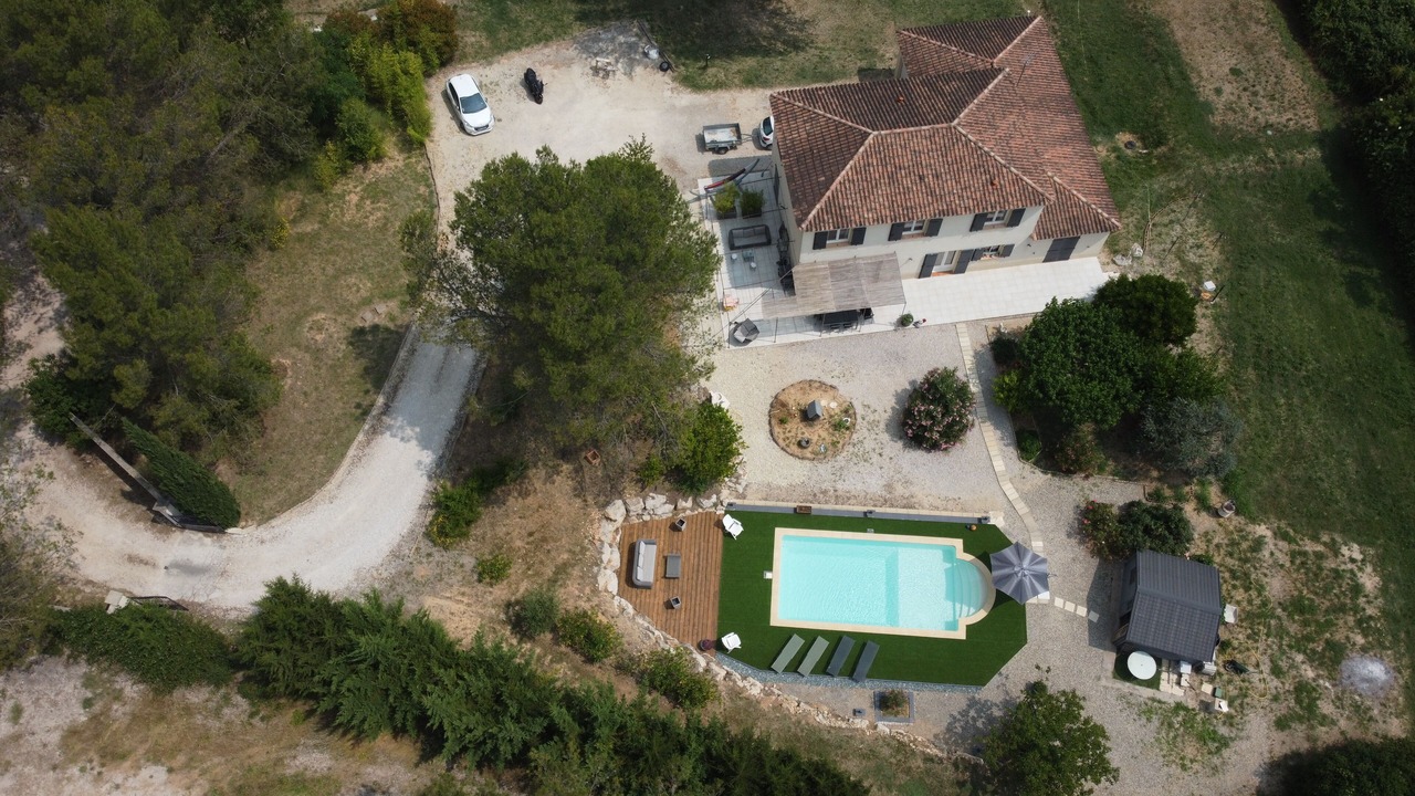Photo of Outdoor in Meyrargues