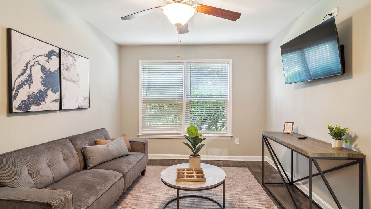 Photo of Livingroom in Ellenwood