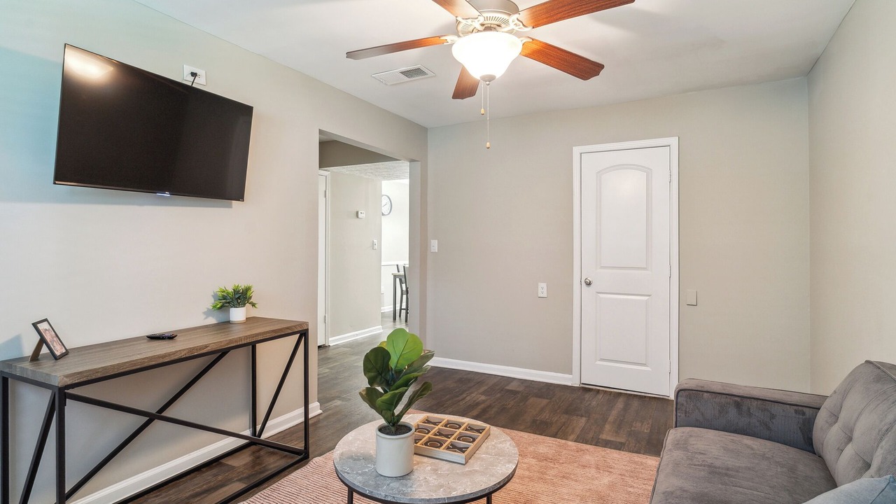 Photo of Livingroom in Ellenwood