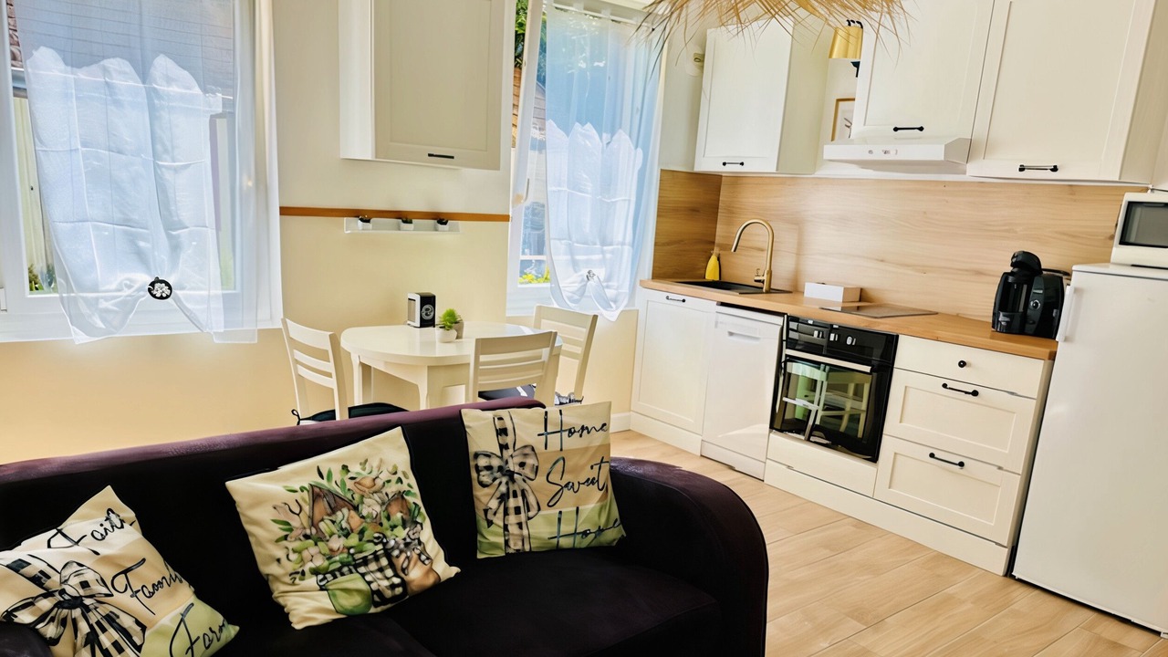 Photo of Livingroom in Saint-Martin-du-Littoral