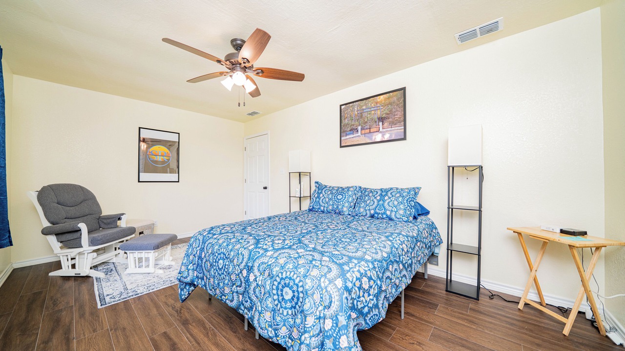 Photo of Bedroom in Avinger