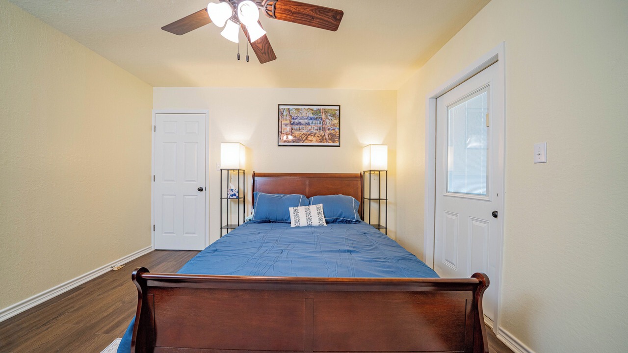Photo of Bedroom in Avinger