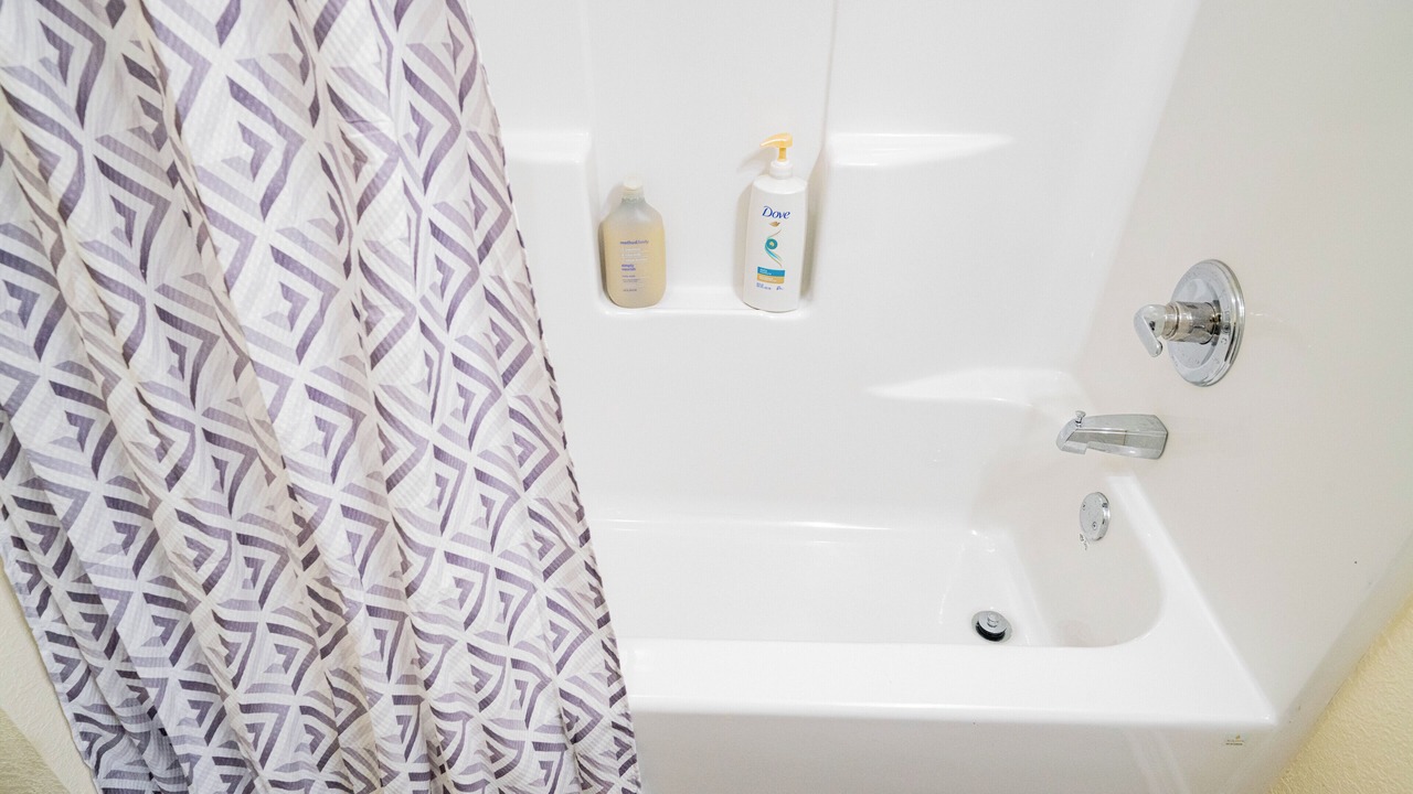 Photo of Bathroom in Avinger