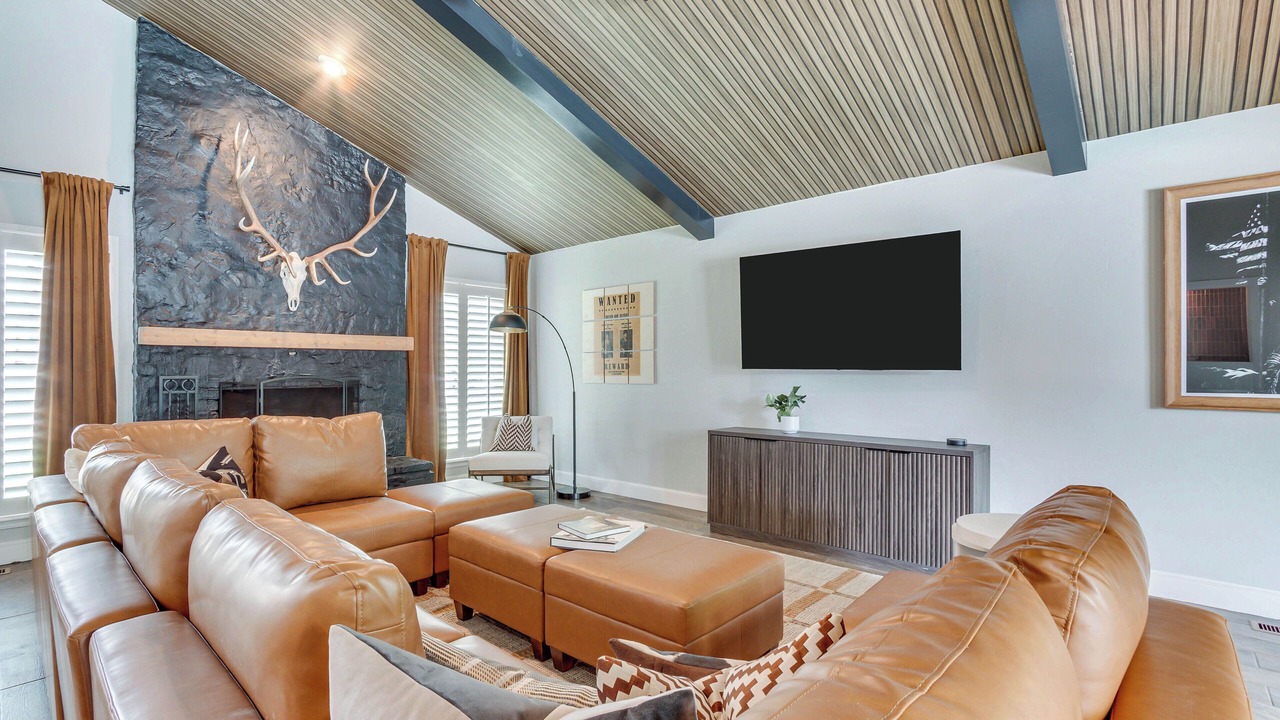 Photo of Livingroom in Quail Creek