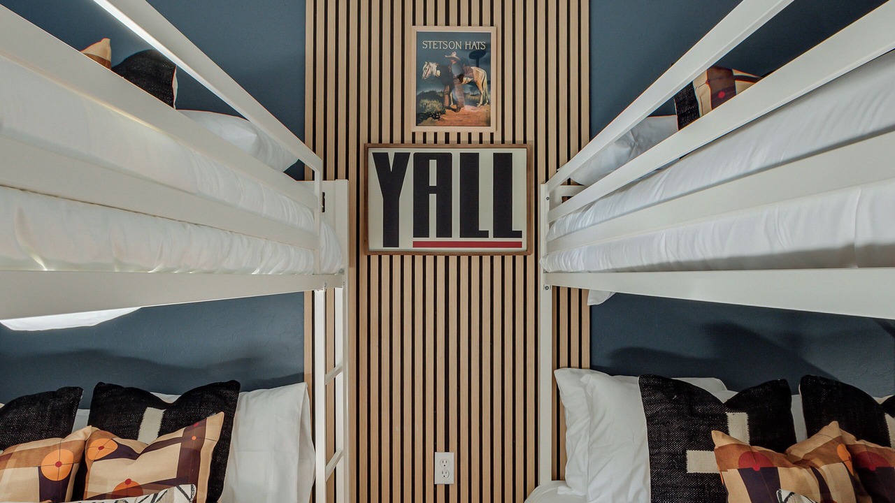 Photo of Bedroom in Quail Creek