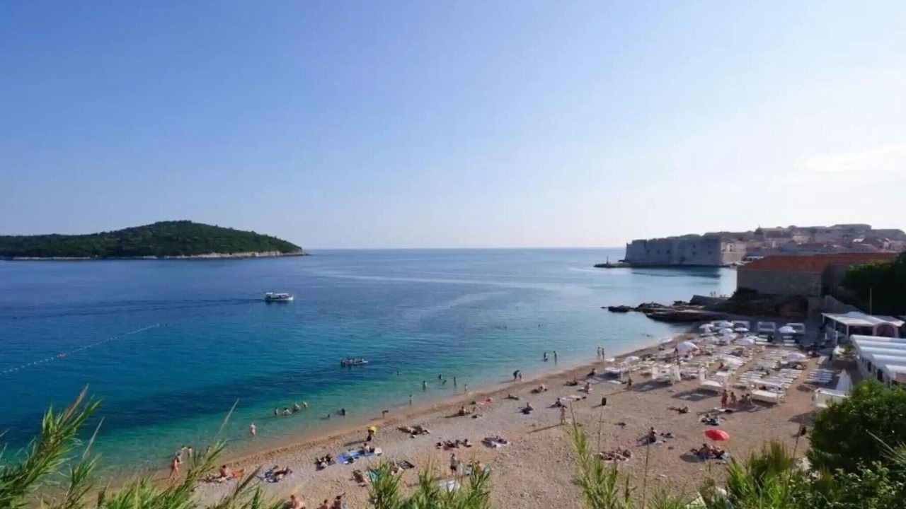 Photo of Others in Ploce