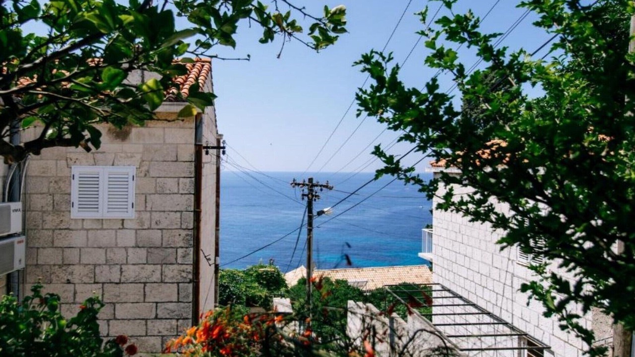 Photo of Others in Ploce