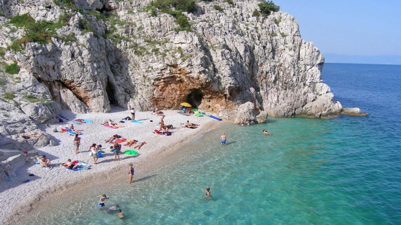 Photo of Outdoor in Brsec