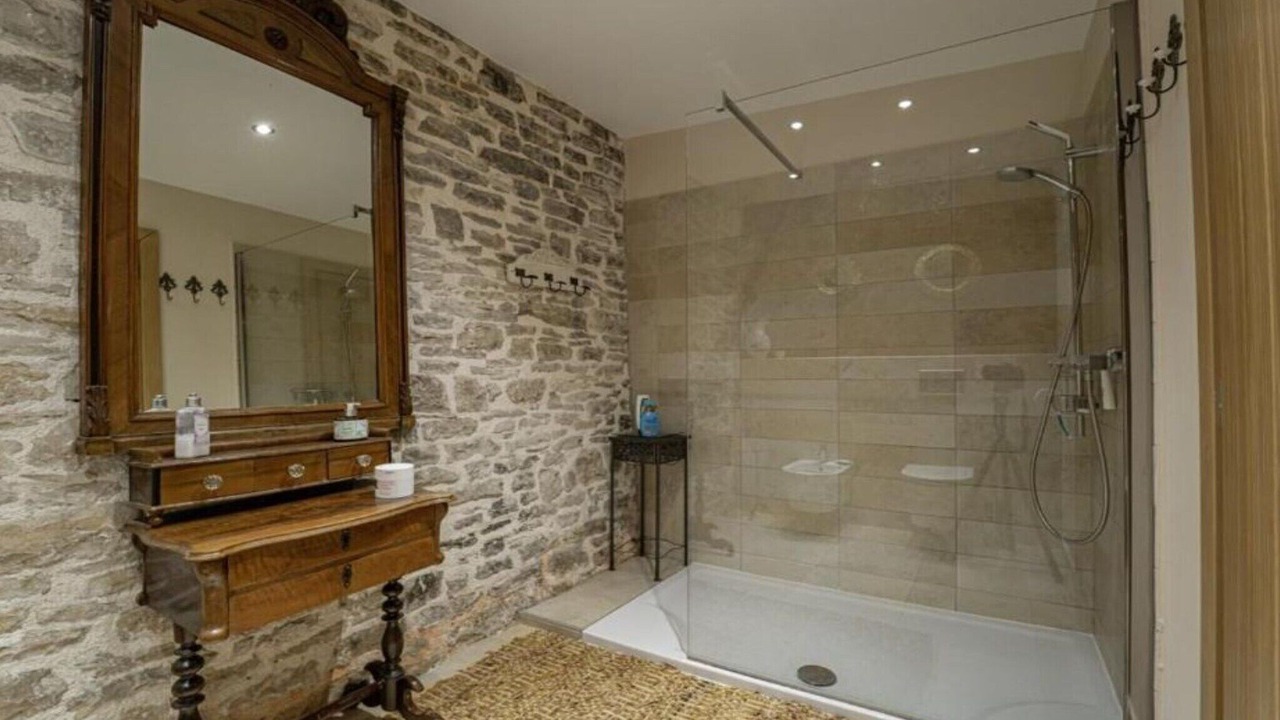 Photo of Bathroom in Mofardini