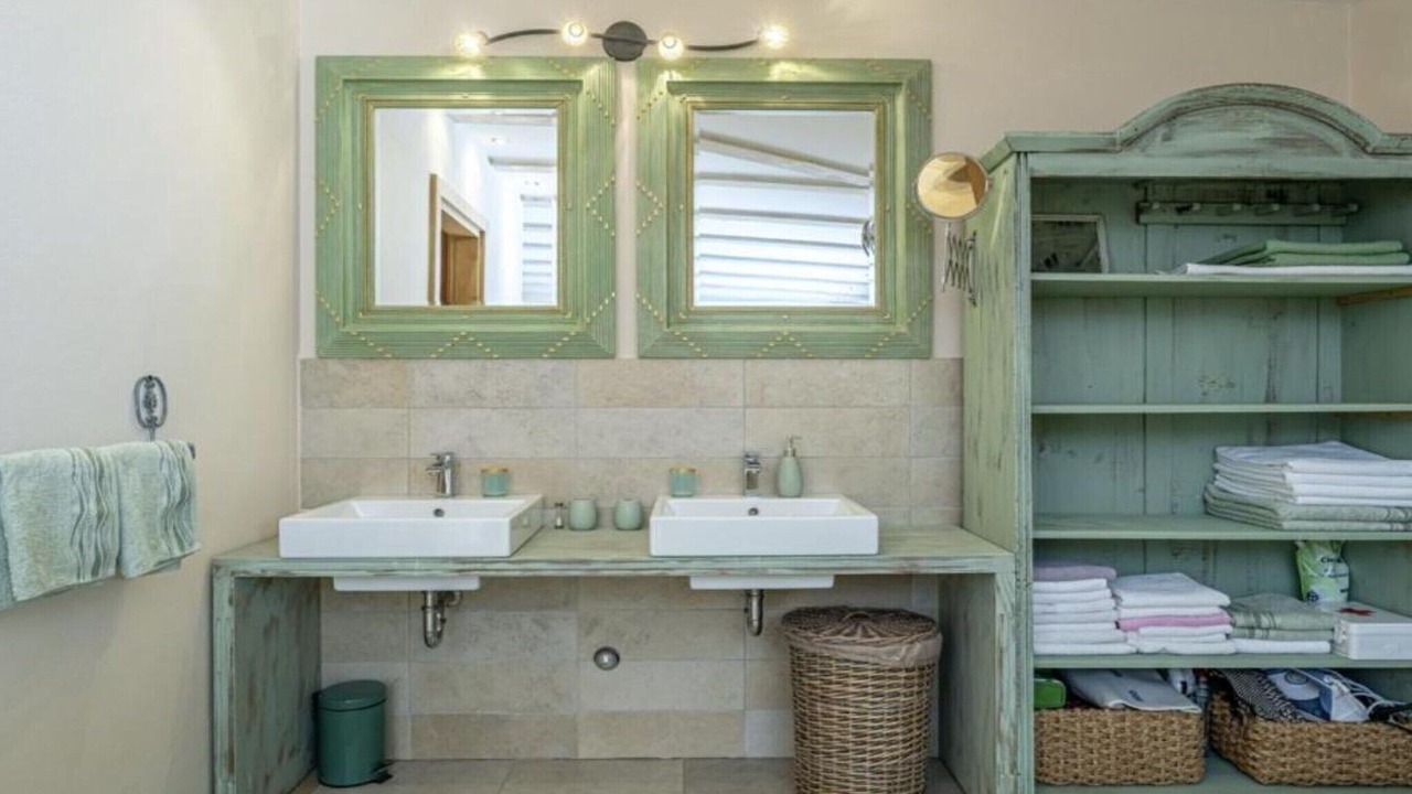 Photo of Bathroom in Mofardini