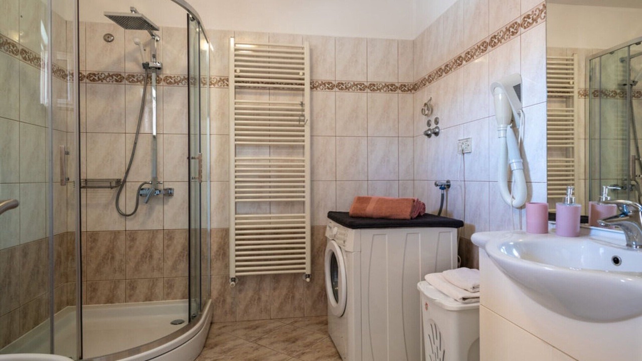 Photo of Bathroom in Rogocana