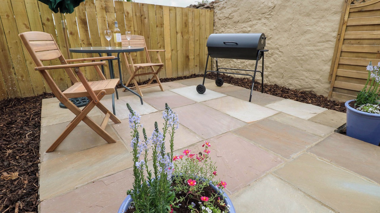 Photo of Outdoor in Headlam